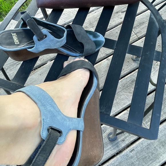 Camper size 40 wedge heel strappy blue suede sandals - Picture 7 of 9